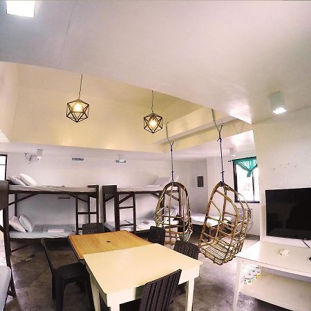 Jmp Hostel Coron Extérieur photo