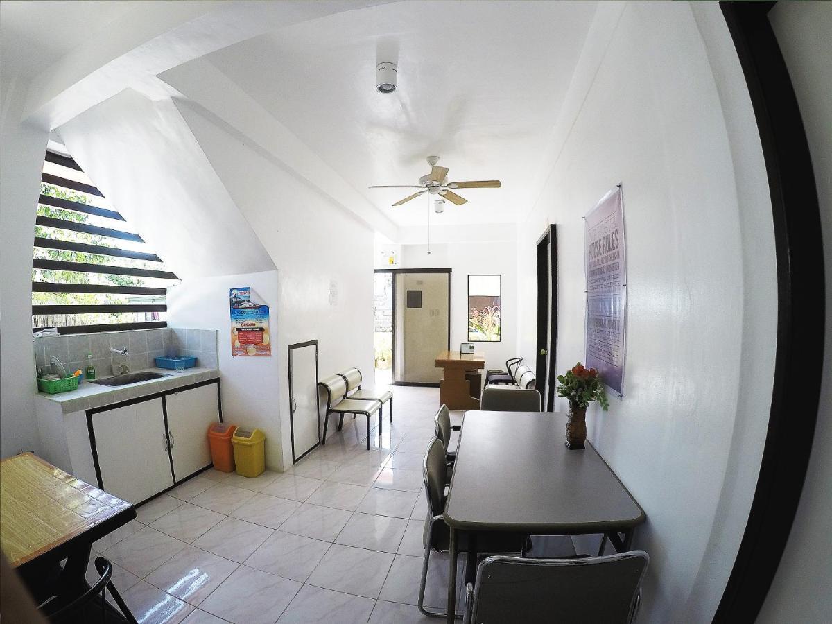 Jmp Hostel Coron Extérieur photo